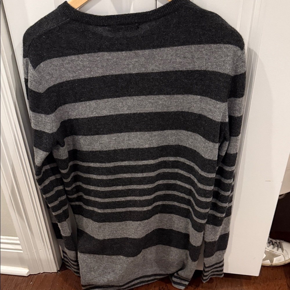 Equipment Womens Striped Sweater- Petite - great with leggings because long - Picture 4 of 4